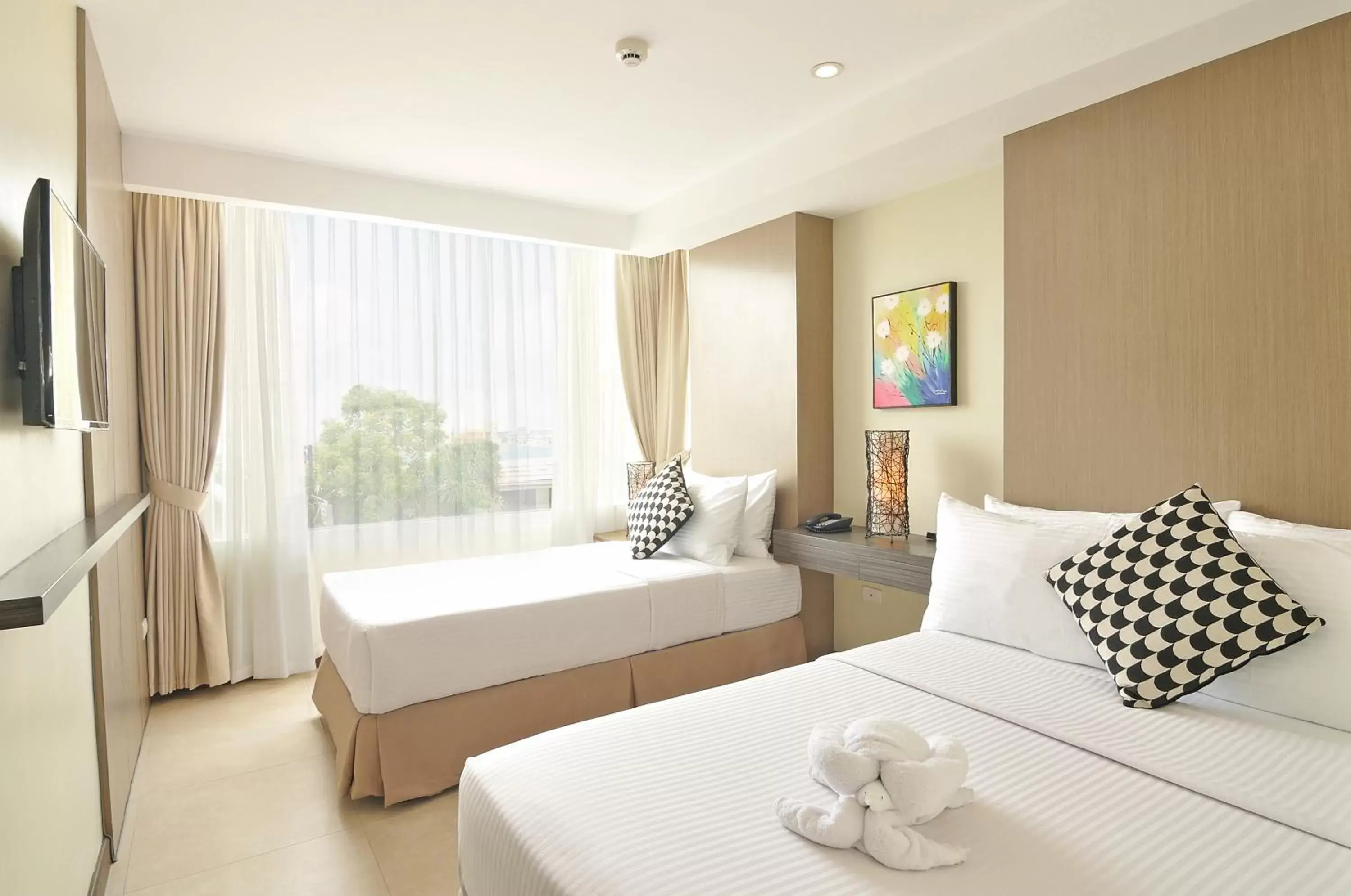 Photo of the whole room, Bed in Belian Hotel